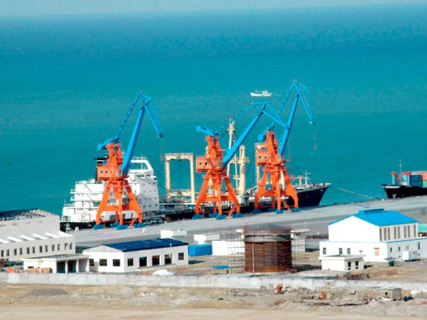 First Transshipment Cargo Ship of May Arrives at Gwadar Port